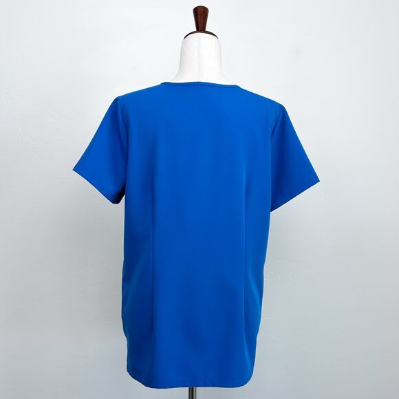 Figs Casma Royal Blue Short Sleeve Three-Pocket Scrub Top - Picture 7 of 9